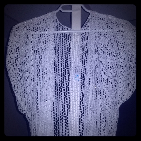 Bathing suit cover - Picture 1 of 2